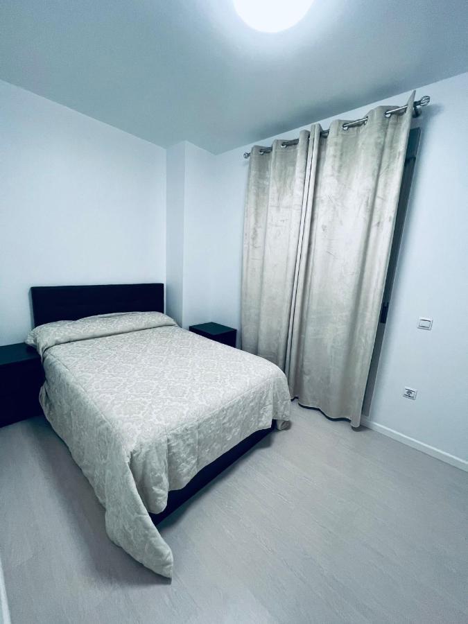 Apartamento Coman Av Rey Juan Carlos I Apartment ตอร์เรนท์ ภายนอก รูปภาพ