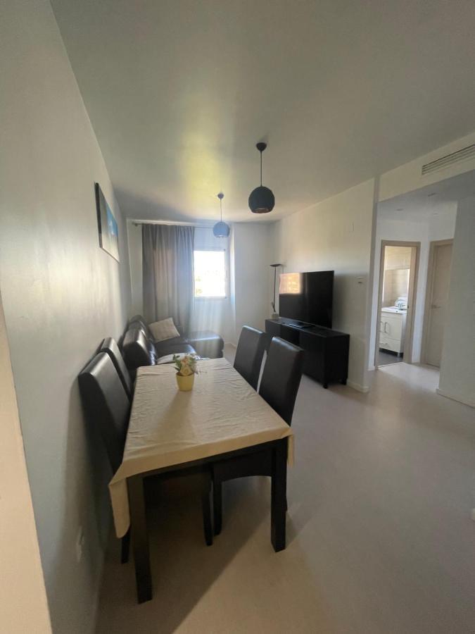 Apartamento Coman Av Rey Juan Carlos I Apartment ตอร์เรนท์ ภายนอก รูปภาพ